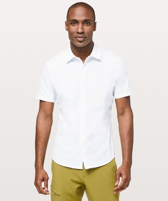 Airing Easy Short-Sleeve Shirt