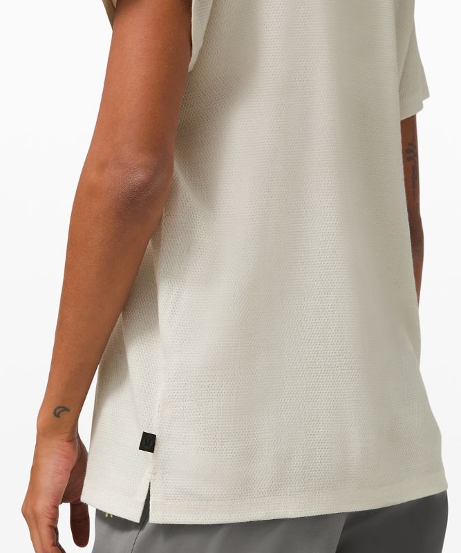 Sarvada Short Sleeve  *lululemon lab