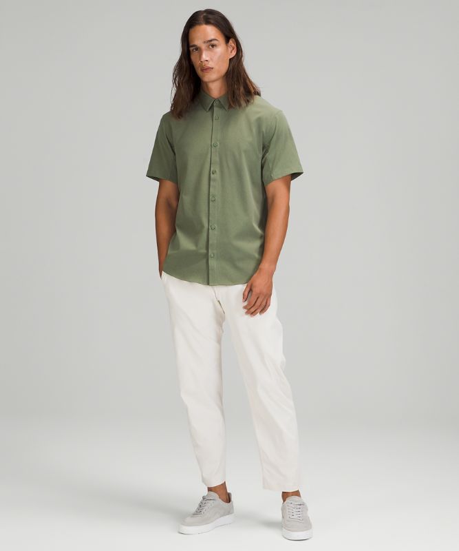 Airing Easy Short-Sleeve Shirt