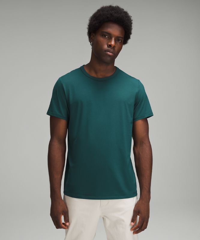 lululemon Fundamental T-Shirt