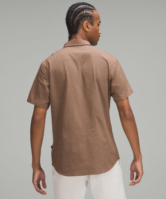 Airing Easy Short-Sleeve Shirt