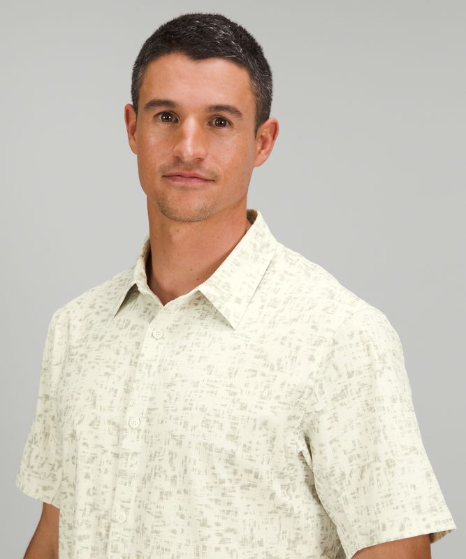 Airing Easy Short Sleeve Shirt