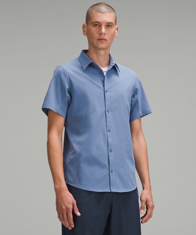 Airing Easy Short-Sleeve Shirt