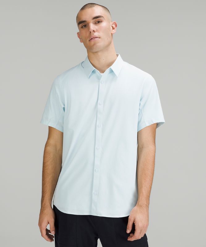 Airing Easy Short-Sleeve Shirt