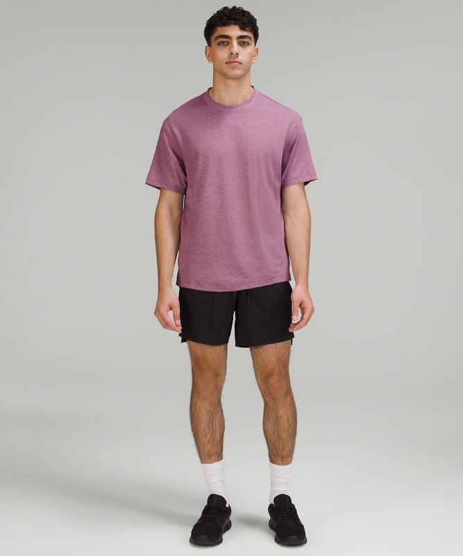 Relaxed Fit Train Short Sleeve