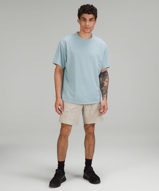 Relaxed Fit Train Short Sleeve