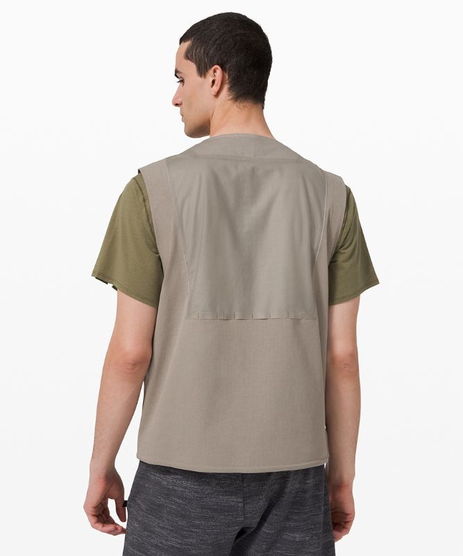 lululemon lab Saura Utility Vest