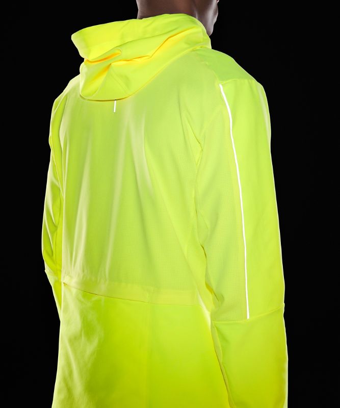 Warp Light Packable Jacket