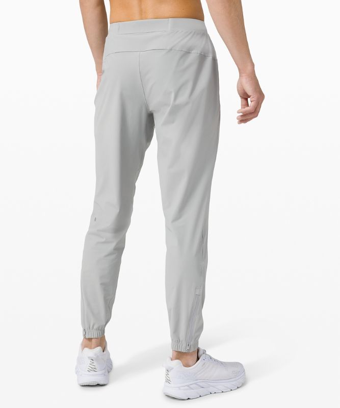 Surge Jogger Shorter