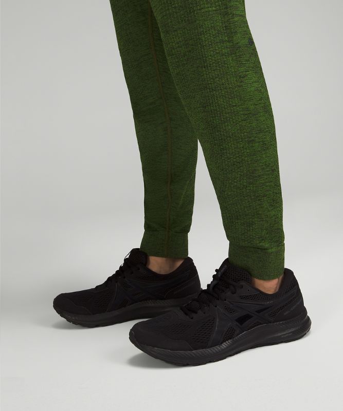 Engineered Warmth Jogger 28"