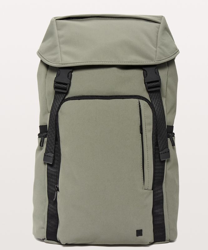 Command the Day Backpack 24L