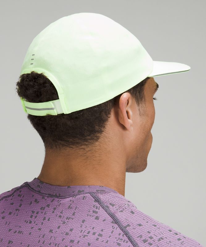 Men's Fast and Free Running Hat