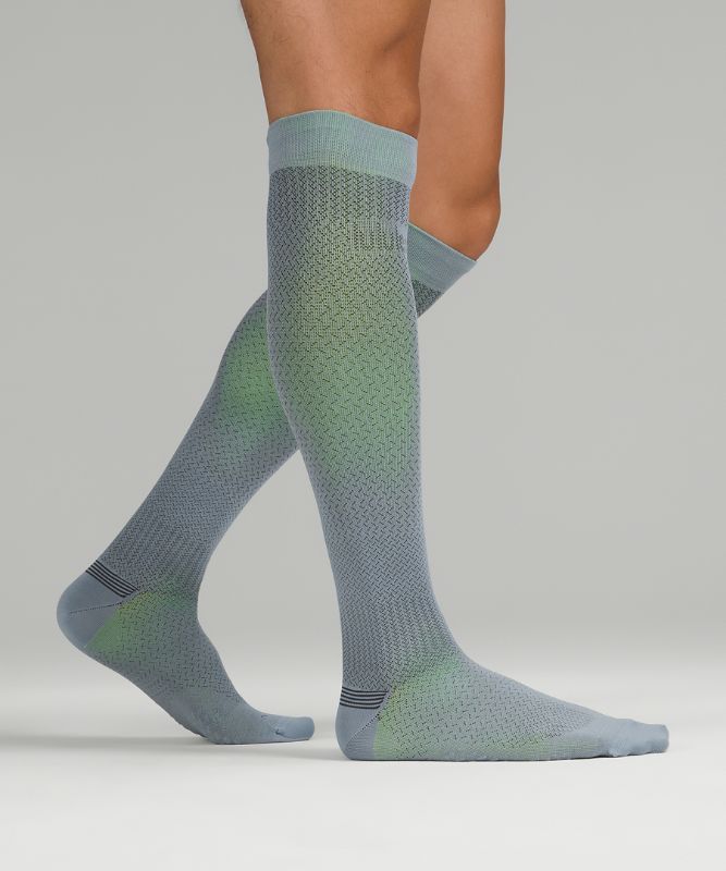 MicroPillow Compression Knee-High Running Sock *Light Cushioning