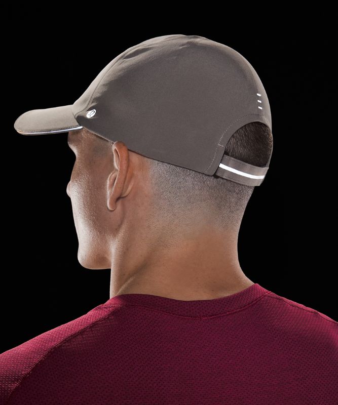 Men's Fast and Free Running Hat