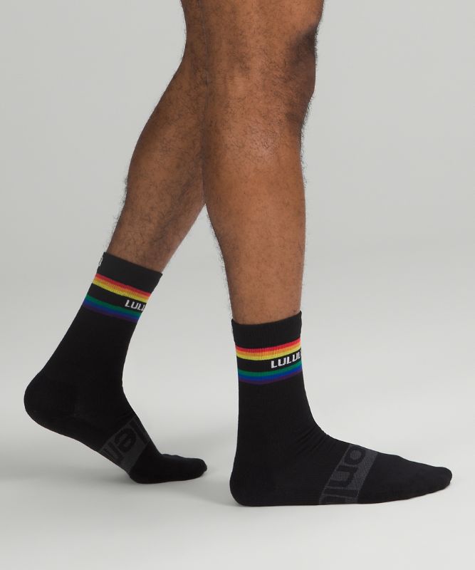 Men's Daily Stride Crew Socks Stripe lululemon *Wordmark