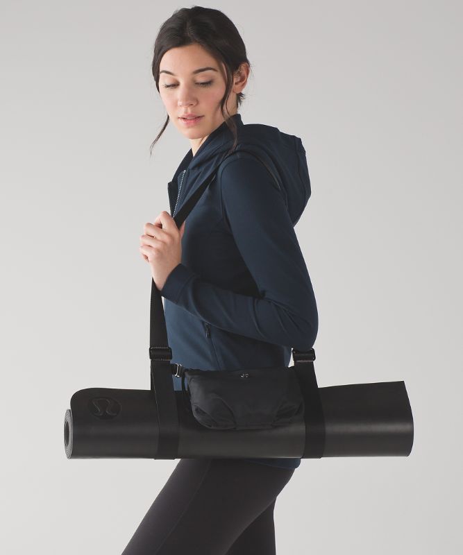 Essential Mat Carrier