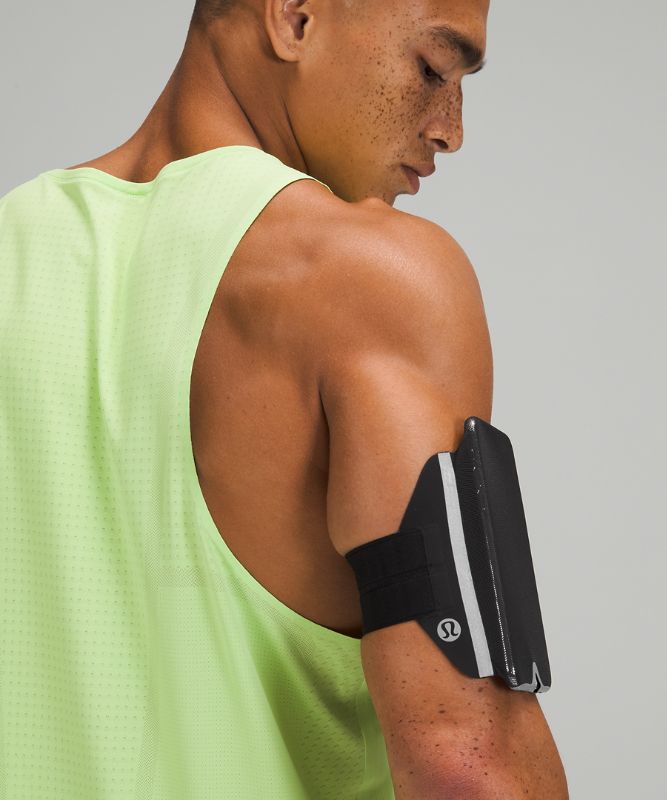 Fast and Free Run Armband