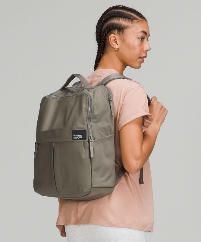 Lululemon • offers Everyday Backpack 2.0 23L