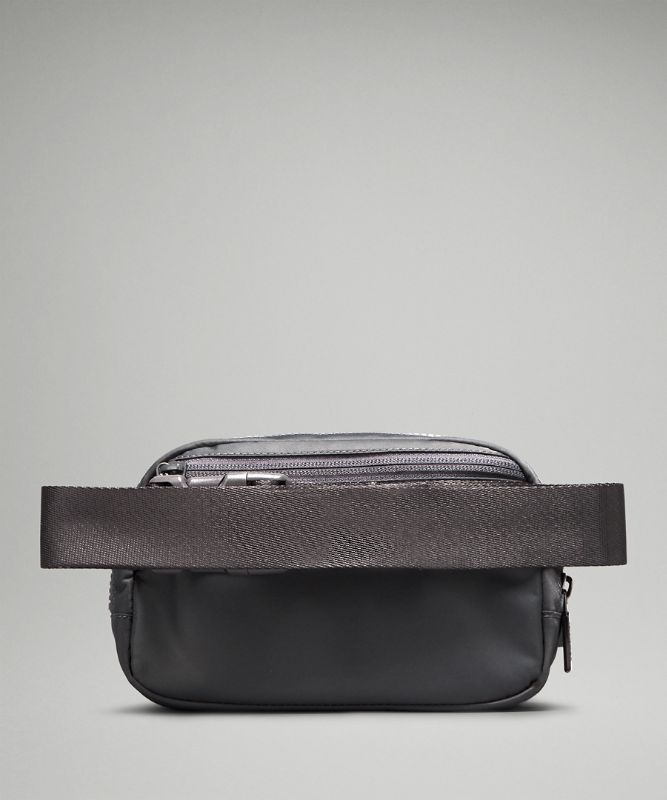 Everywhere Belt Bag 1L