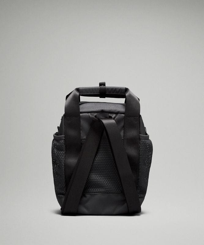 Mesh Mini Backpack 7.5L