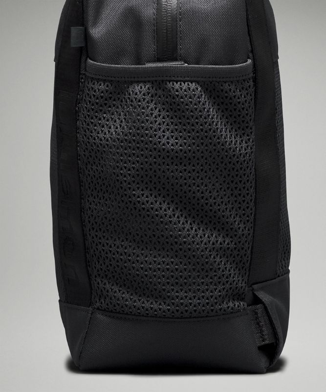 Mesh Mini Backpack 7.5L