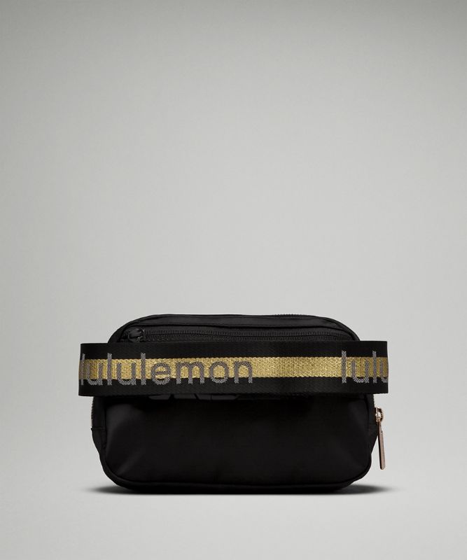 Everywhere Belt Bag 1L