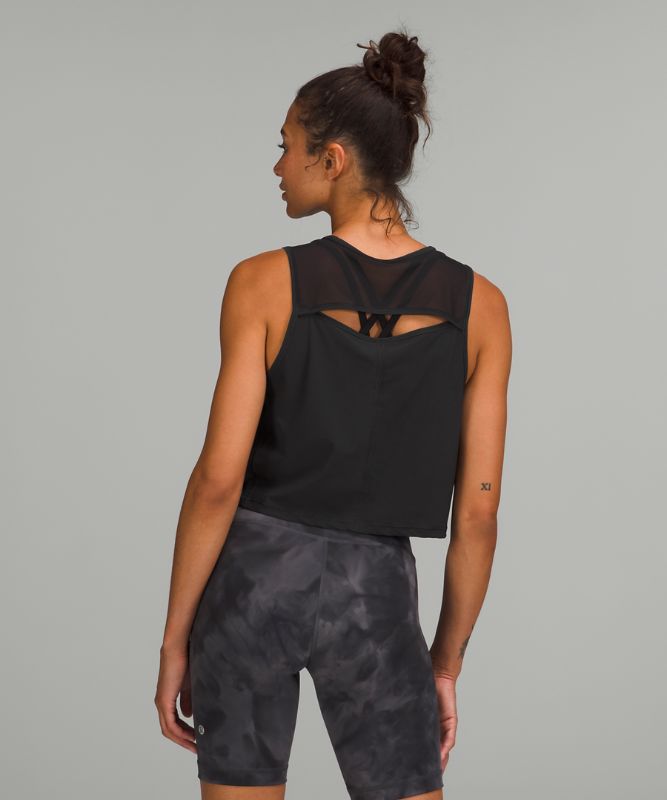 Sculpt Cropped Tank