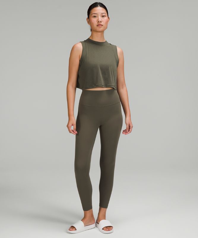 Flow Y 2-in-1 Cropped Tank Top