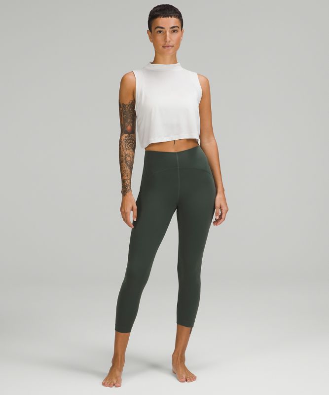 Flow Y 2-in-1 Cropped Tank Top