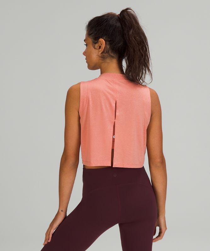 Flow Y 2-in-1 Cropped Tank