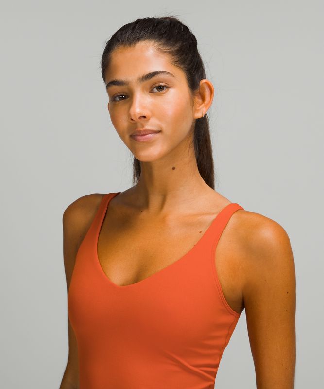 Unpopular opinion: I'm obsessed with Canyon Orange! Wearing the align  reversible bra, scuba full zip, and relaxed cropped high-rise joggers.  🍊🧡🏵 : r/lululemon