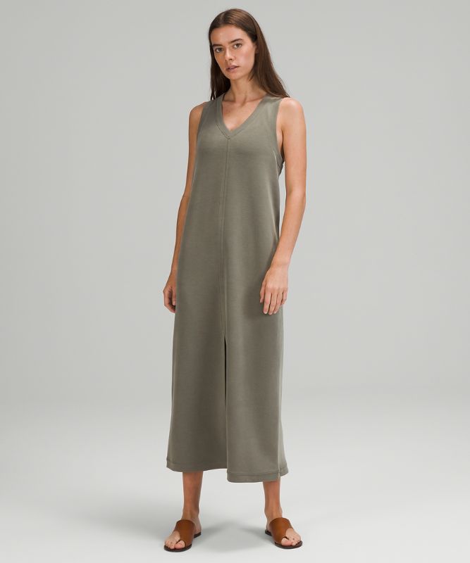 Ease of it All V-Neck Midi Dress Softstreme™