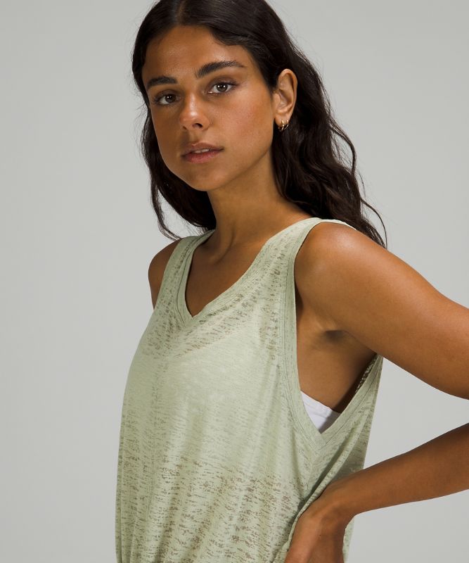 Relaxed Tie Front Tank