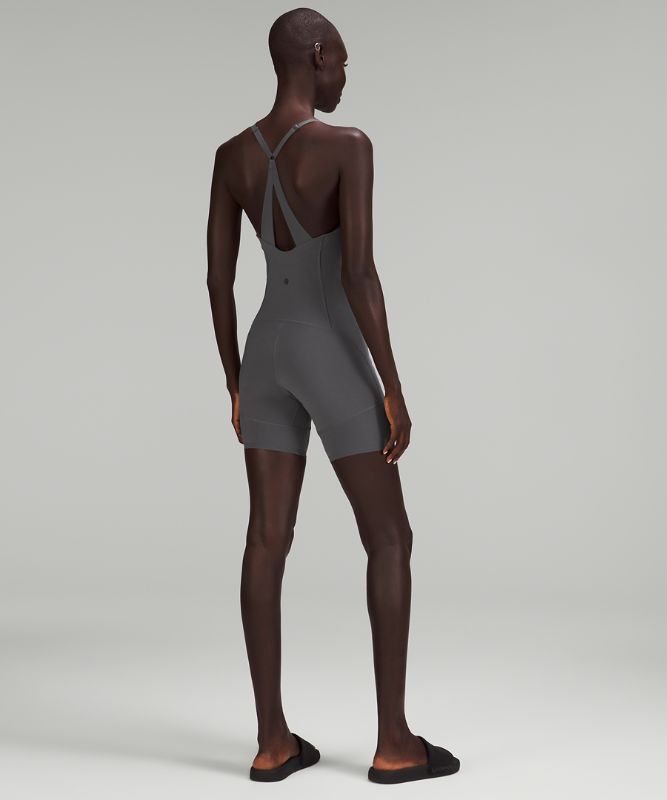 LAB Nulux™ and Mesh One-Piece 8"