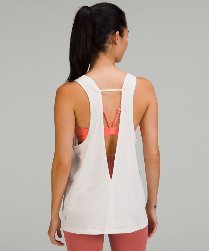 2-in-1 Cut-Out Yoga Tank Top