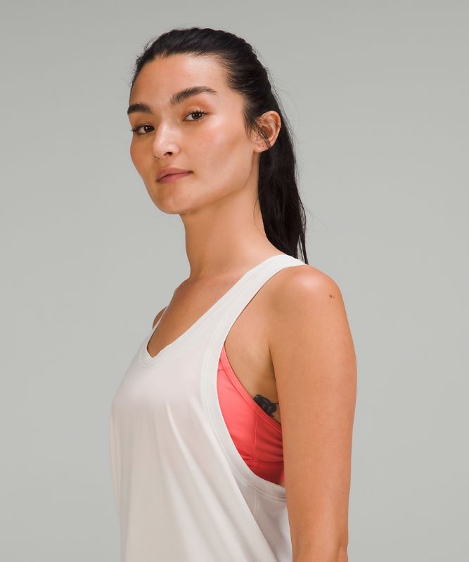 2-in-1 Cut-Out Yoga Tank Top