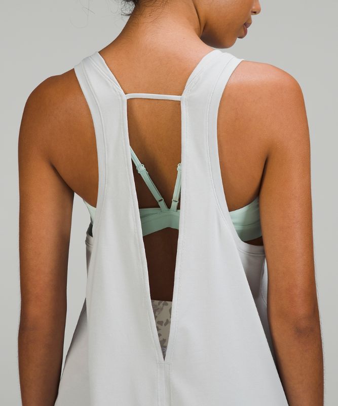 2-in-1 Cut-Out Yoga Tank Top