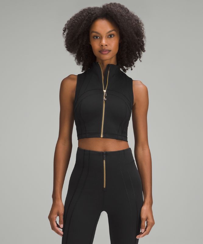 Define Cropped Full-Zip Tank Top *Luon