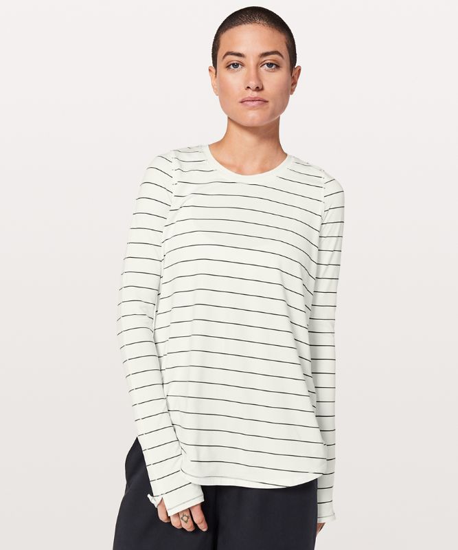 Tuck And Flow Long Sleeves