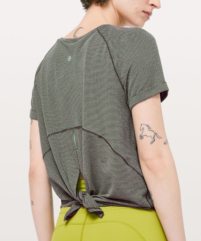 Open Up Tie Back Tee