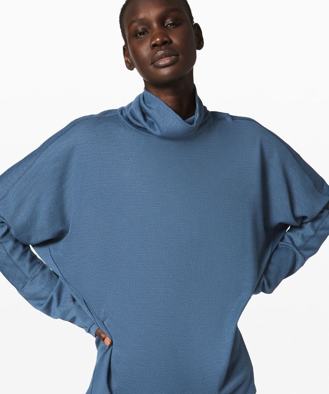 Moraine Turtleneck