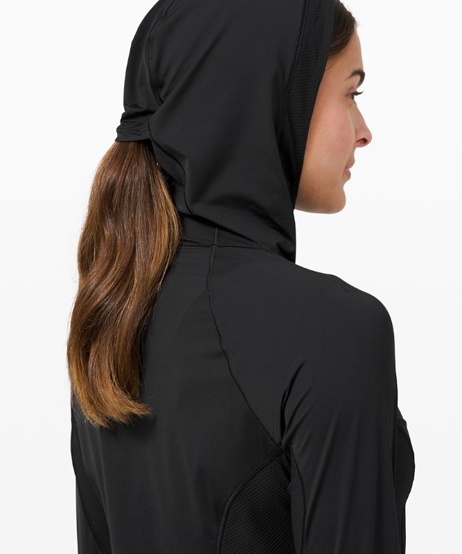 Sleek Performance 1/2 Zip Hood