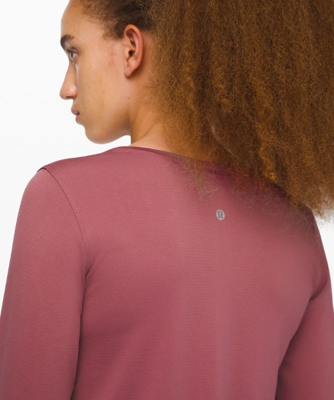 Swiftly Relaxed Long Sleeve