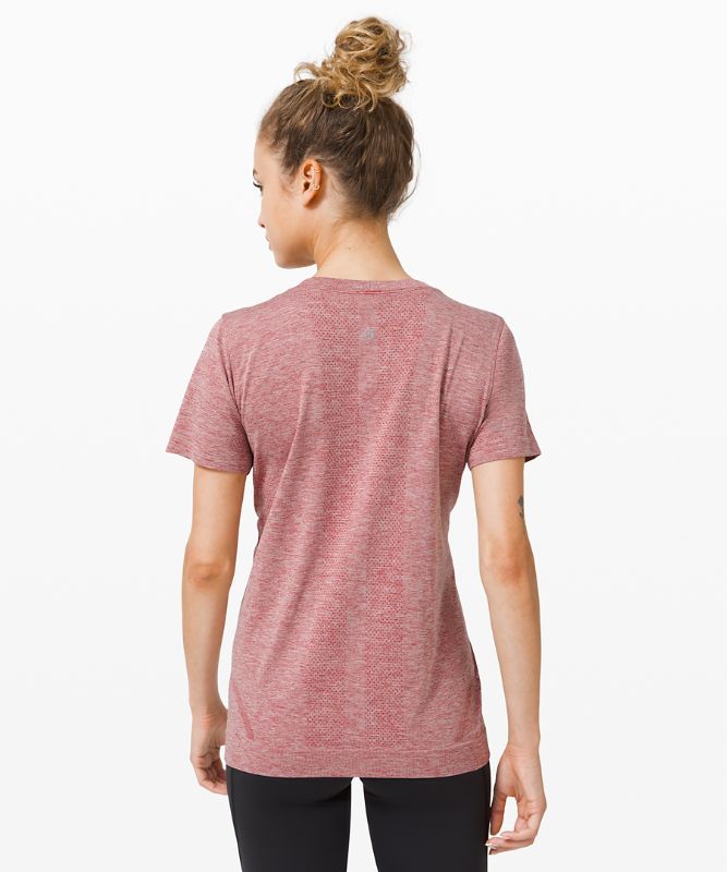 Swiftly Relaxed Short Sleeve