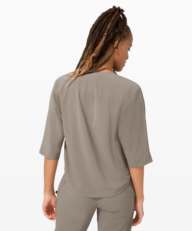 Sarala Shirt   *lululemon lab