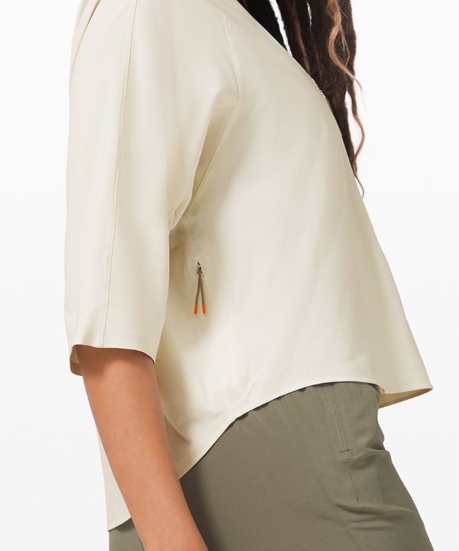 Sarala Shirt   *lululemon lab