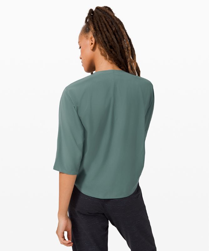 Sarala Shirt   *lululemon lab