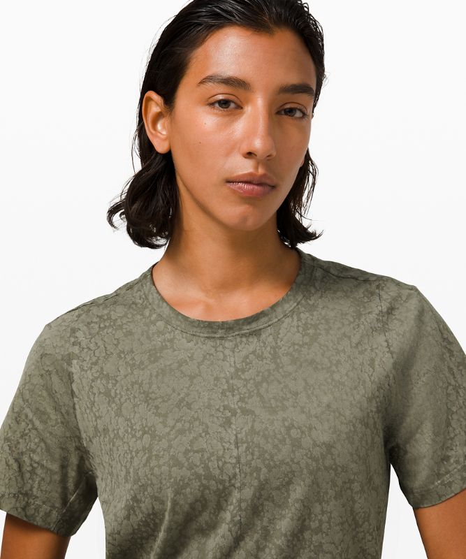 lululemon lab Skreppa Short Sleeve