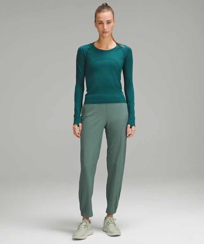 Swiftly Tech Long-Sleeve Shirt 2.0 *Race Length