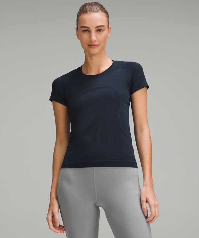 Swiftly Tech Short-Sleeve Shirt 2.0 *Race Length 